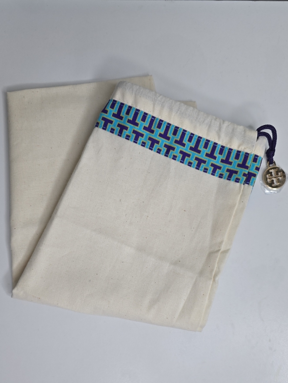 Tory Burch Cream Canvas Drawstring Dust Bag with Blue Trim